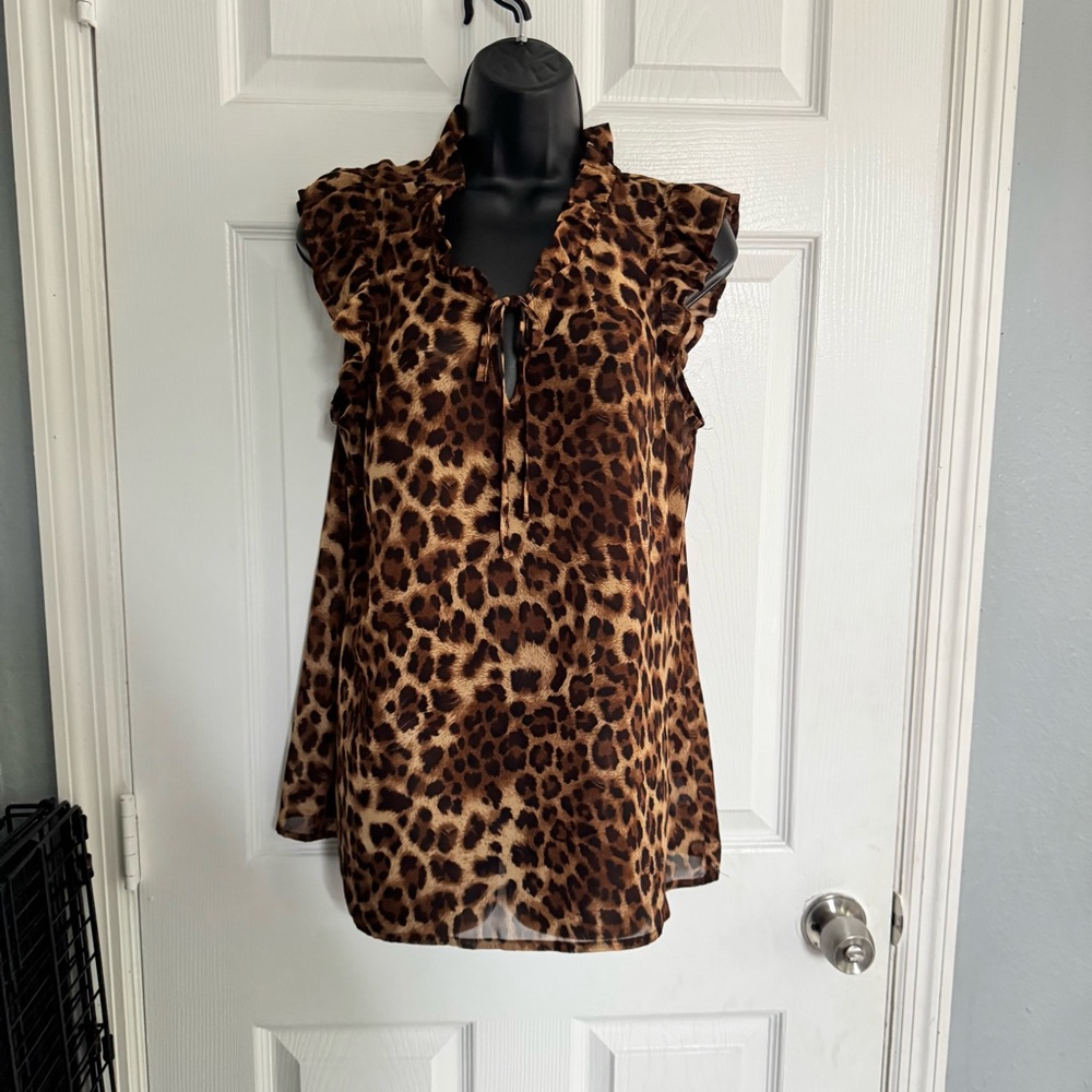 3 for $15 Bobeau Leopard Print Ruffle Blouse - size L
